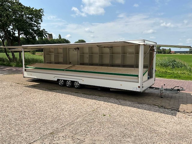 Demoulin aanhangwagen / verkoopwagen - afbeelding 1 van  27