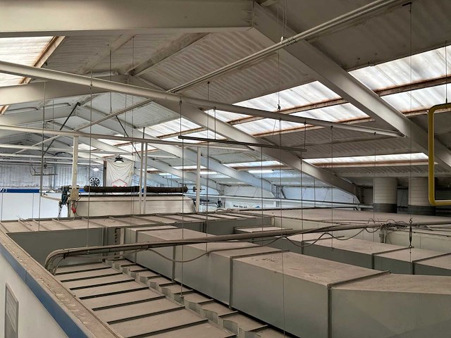 Demzo verfspuitcabine met voorbewerkingsruimte - afbeelding 13 van  28
