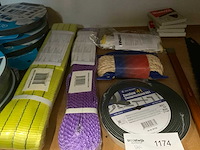 Den braven, makita diverse gereedschap en materialen - afbeelding 2 van  2