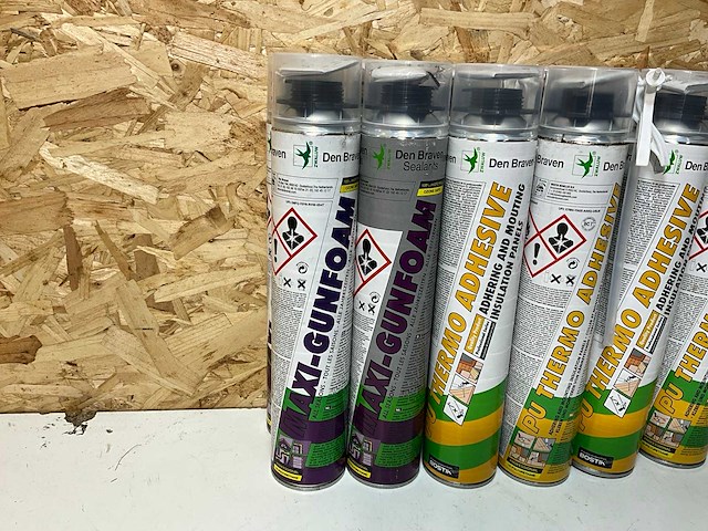 Den braven pus en lijm (11x) - afbeelding 3 van  5