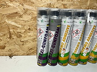 Den braven pus en lijm (11x) - afbeelding 3 van  5