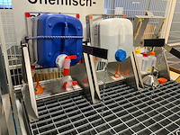 Denios rvs / aluminium afvulsysteem inclusief 3 kantelbare afvulunits - afbeelding 8 van  9