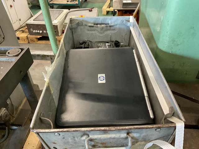 Denison multipress hydraulische pers - afbeelding 9 van  10