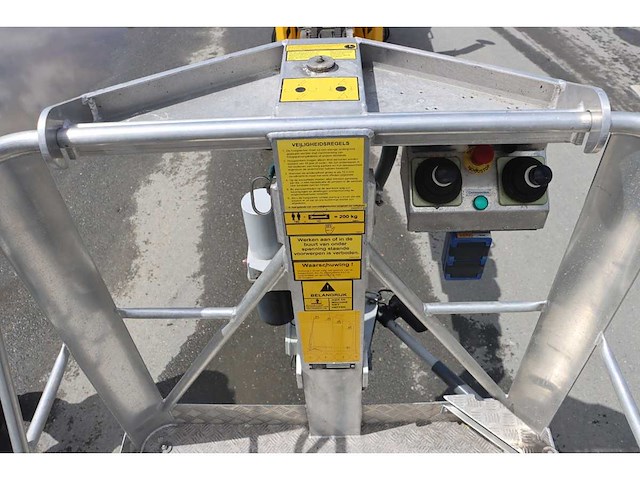Denkalift - dl19n - 71 uur - 2135kg totaal gewicht - hoogwerker - afbeelding 12 van  12