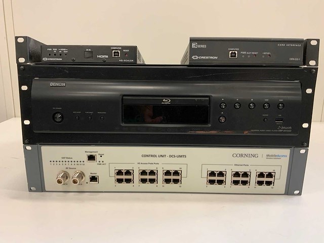 Denon, corning divers 19" apparatuur - afbeelding 1 van  6