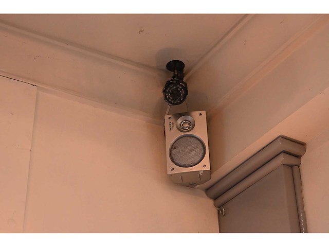 Denon dn-a300m professionele versterker met 4 speakers - afbeelding 6 van  8