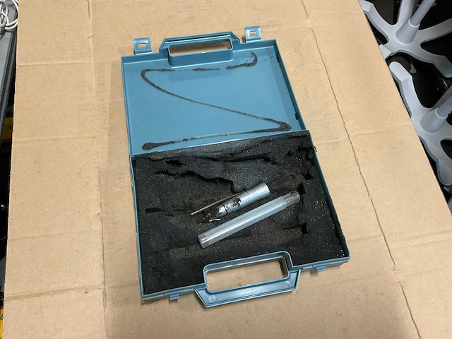 Dental supplies - afbeelding 1 van  3