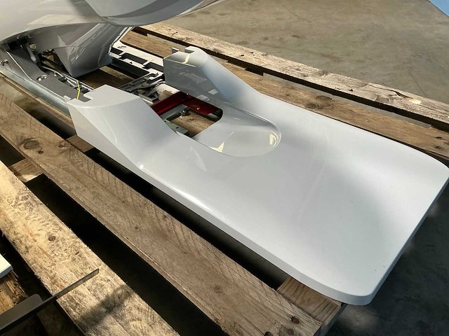 Dentale behandelunit met stoel - afbeelding 18 van  19