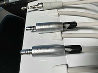 Dentale behandelunit met stoel - afbeelding 12 van  19