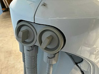 Dentale behandelunit met stoel - afbeelding 17 van  19