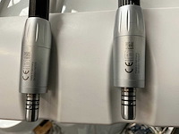 Dentale behandelunit met stoel - afbeelding 10 van  19