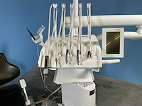 Dentale behandelunit met stoel - afbeelding 5 van  19