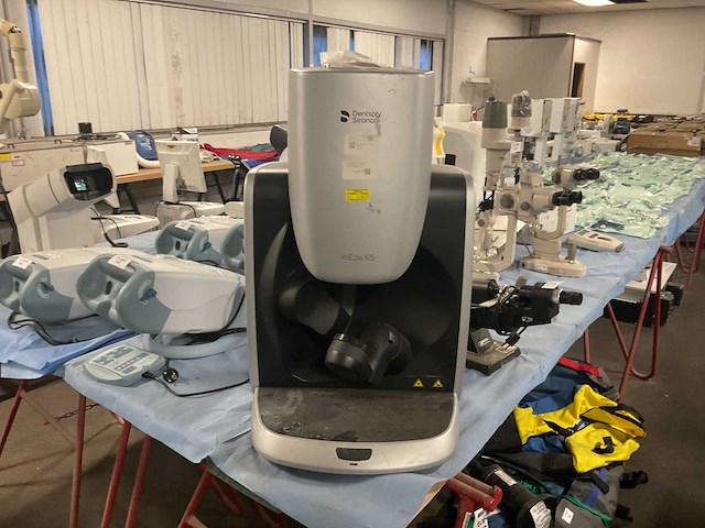 Dentsply sirina inlab ineos5 scanner - afbeelding 2 van  5