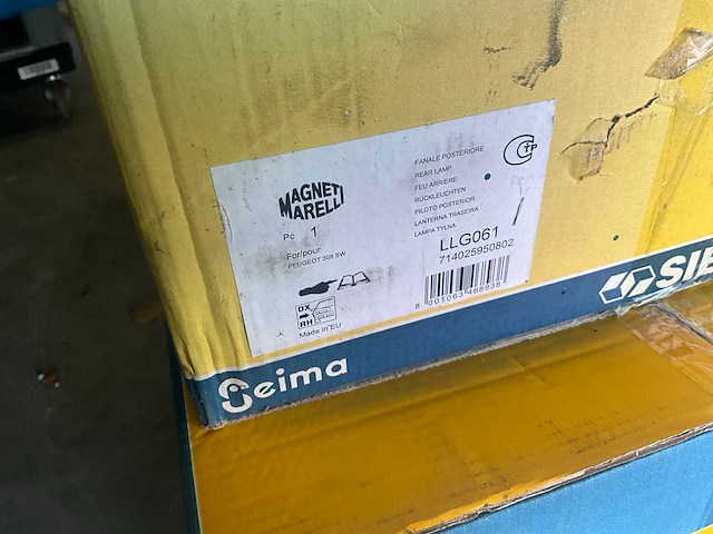 Depo / magneti / marelli / valeo - koplampen achterverlichting - partij auto onderdelen (15x) - afbeelding 6 van  13