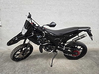 Derbi - bromfiets - senda-sm drd xtreme - 2t 45km uitvoering ffl93r - afbeelding 1 van  10