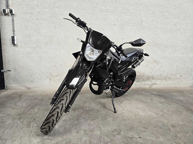 Derbi - bromfiets - senda-sm drd xtreme - 2t 45km uitvoering ffl93r - afbeelding 5 van  10