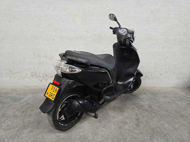 Derbi - bromscooter - boulevard - 4t 45km uitvoering f093rg - afbeelding 5 van  7