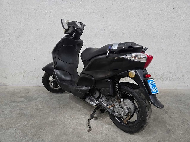 Derbi - snorscooter - boulevard - 4t 25km uitvoering f494rb - afbeelding 6 van  7