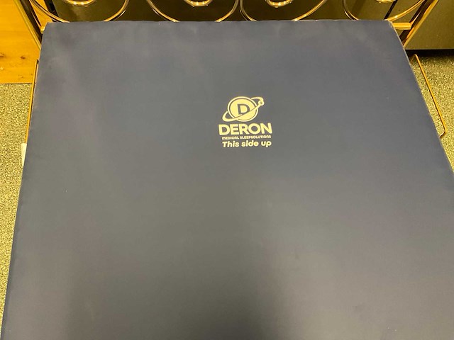 Deron medisch matras 85x193 cm - afbeelding 2 van  4