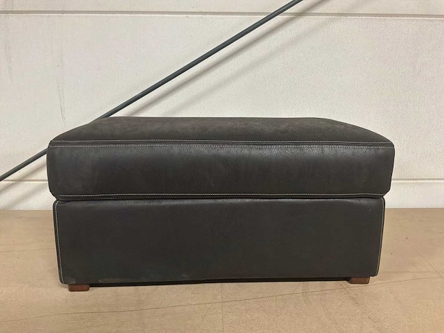 Deron poef - afbeelding 6 van  9