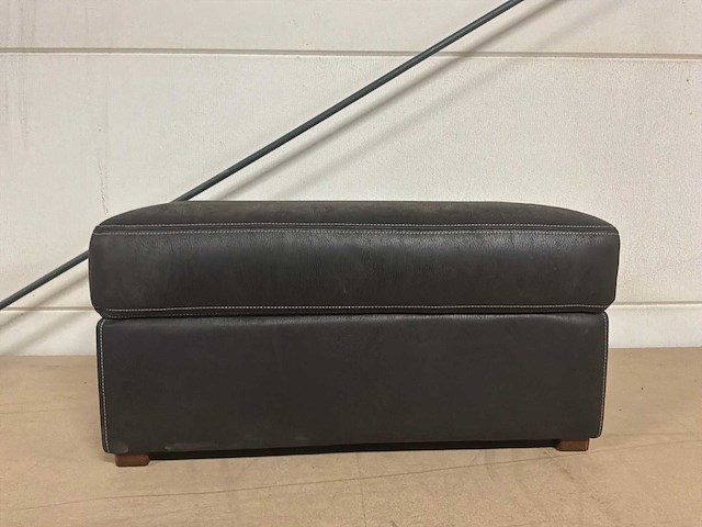 Deron poef - afbeelding 7 van  9