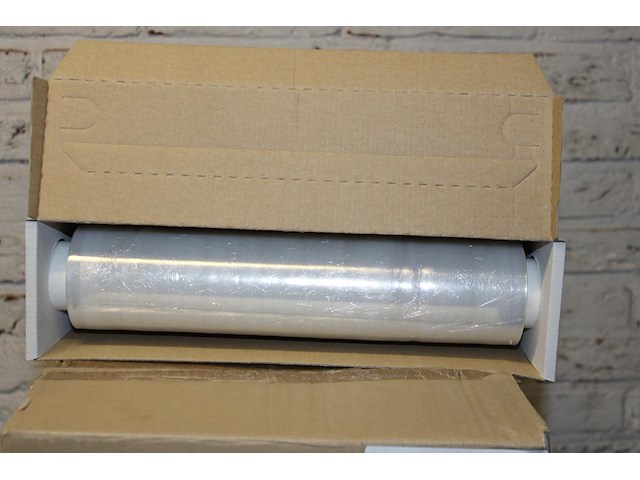 Dertien dozen met pe vershoudfolie 300 mm en 300 mm cutterbox. 4 / 6 rollen per doos. - afbeelding 3 van  3