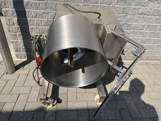 Desa - 60l - mengmachine - afbeelding 2 van  5