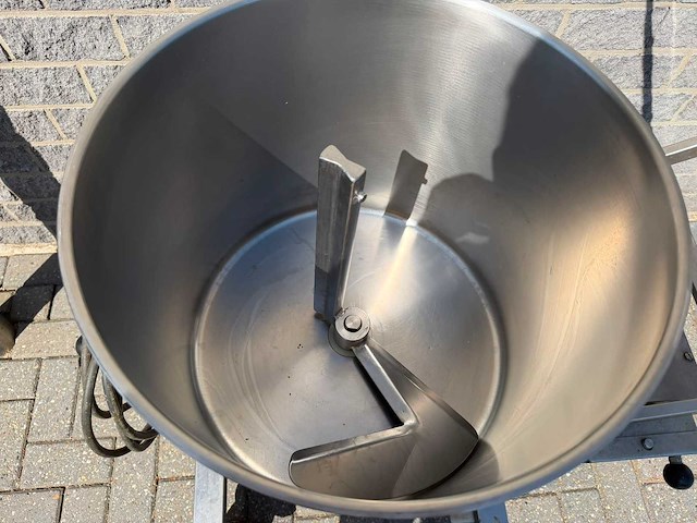 Desa - 60l - mengmachine - afbeelding 3 van  5