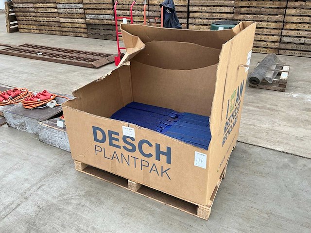 Desch plastic plantpot (17160x) - afbeelding 1 van  6