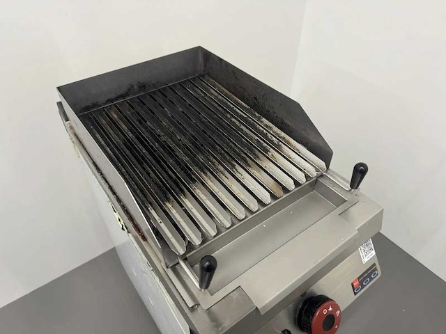 Desco - gpg71m00 - lavasteengrill - afbeelding 4 van  6