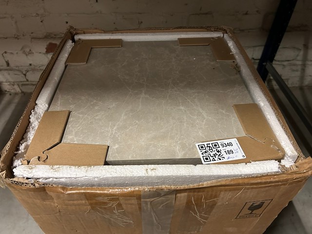 Design bijzettafel 40x40x45 - afbeelding 3 van  5