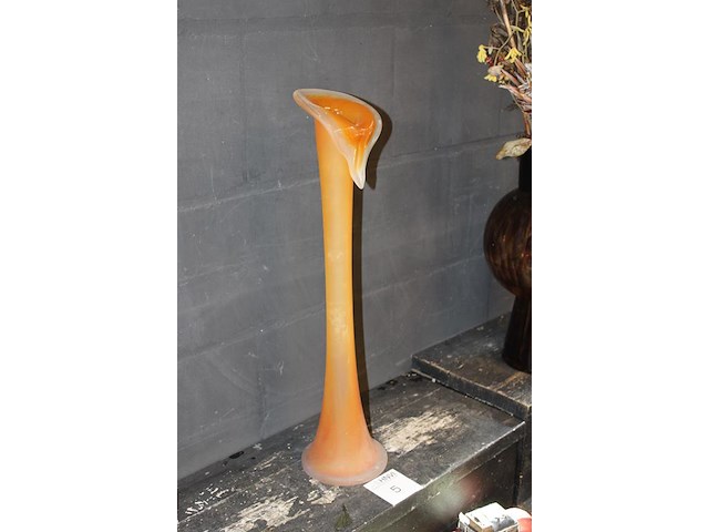 Design bloemenvaas hoogte 63 cm. - afbeelding 3 van  3