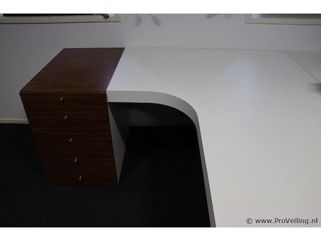 Design bureau met ladeblok - afbeelding 4 van  10