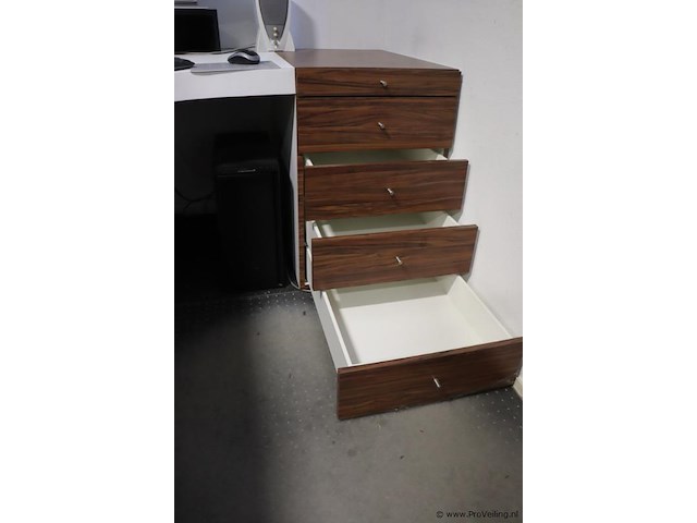 Design bureau met ladeblok - afbeelding 3 van  9