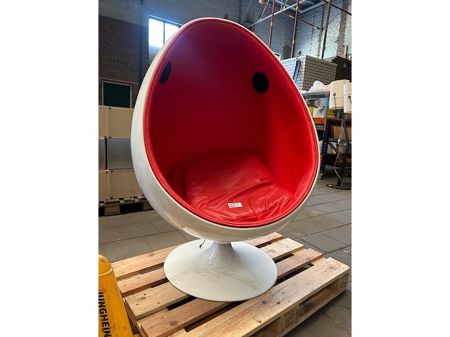 Design draaifauteuil/egg chair met geïntegreerde speaker en ingebouwde muziekmodule - afbeelding 1 van  8
