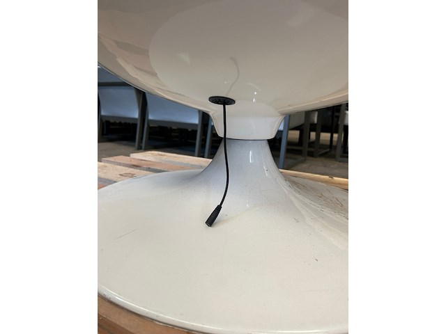 Design draaifauteuil/egg chair met geïntegreerde speaker en ingebouwde muziekmodule - afbeelding 7 van  8