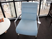 Design fauteuil xooon. - afbeelding 1 van  2