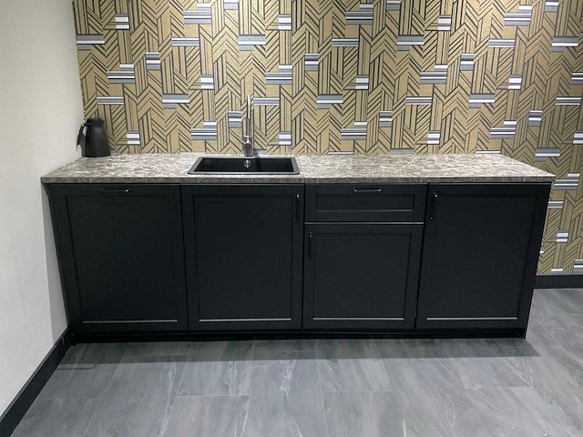 Design keukenopstelling voorzien van vaatwasser/gootsteen/koelkast - afbeelding 9 van  16