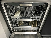 Design keukenopstelling voorzien van vaatwasser/gootsteen/koelkast - afbeelding 15 van  16