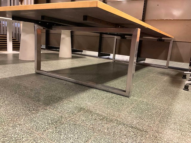 Design lounge vergadertafel 280x120 cm - afbeelding 3 van  5