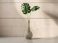Design metalen bloempot met inhoud - afbeelding 1 van  3