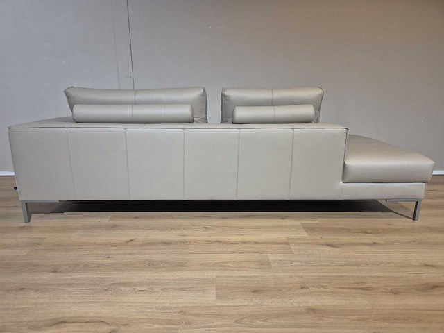 Design on stock - aikon - 3 zits bank - showroommodel - afbeelding 2 van  11