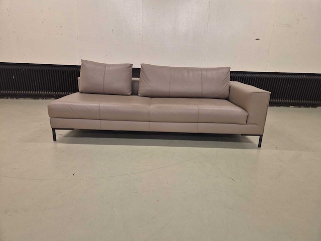 Design on stock - aikon - 3 zits bank - sofa - afbeelding 1 van  3