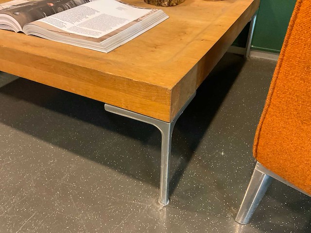 Design on stock salontafel - afbeelding 2 van  4