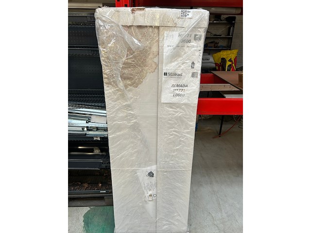 Design radiator h1771 l0600, stelrad, almada - afbeelding 2 van  6