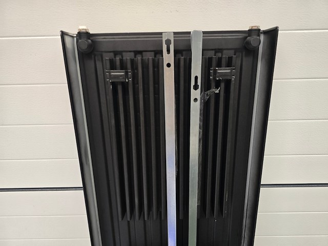 Design radiator radson nf, zwart - afbeelding 6 van  8