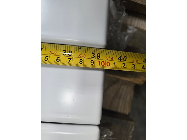 Design radiator vasco, wit - afbeelding 3 van  5