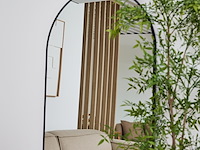 Design spiegel met boog zwart 180x70 cm - afbeelding 4 van  5