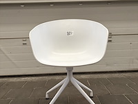 Design stoel draaibaar - afbeelding 1 van  4