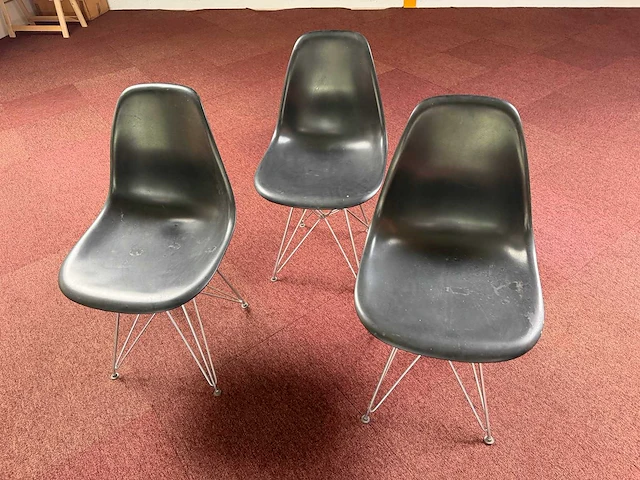 Design stoelen - afbeelding 2 van  3